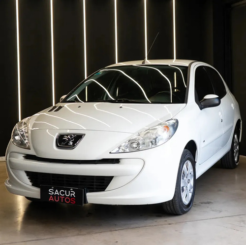 Peugeot 207 Compact 1.4 HDI 5P ALLURE 2015