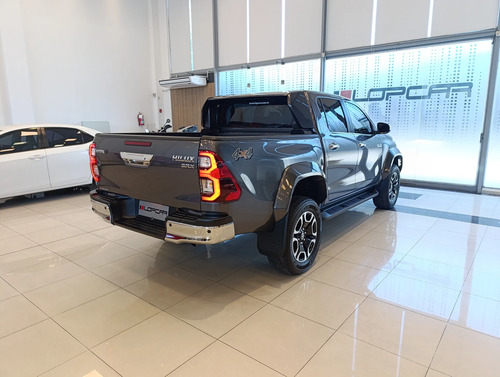 Toyota Hilux Pick-Up 2.8 Cd Srx 204Cv 4X4 At 2024