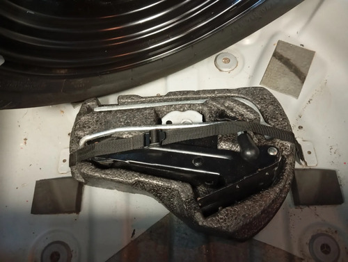 Volkswagen Polo 1.6 L/18 Com. 5 P 2019