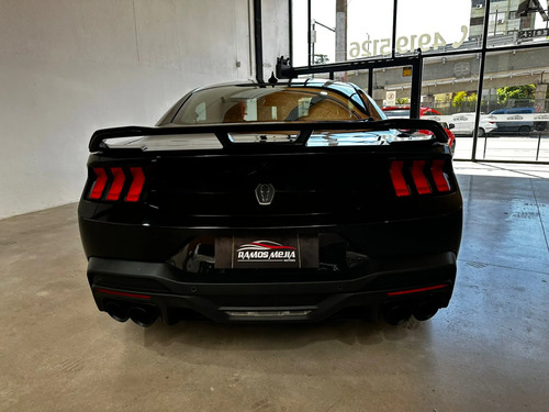 Ford Mustang 5.0 V8 Dark Horse 2026