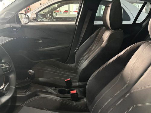 Peugeot 208 1.6 Allure Pack 2024