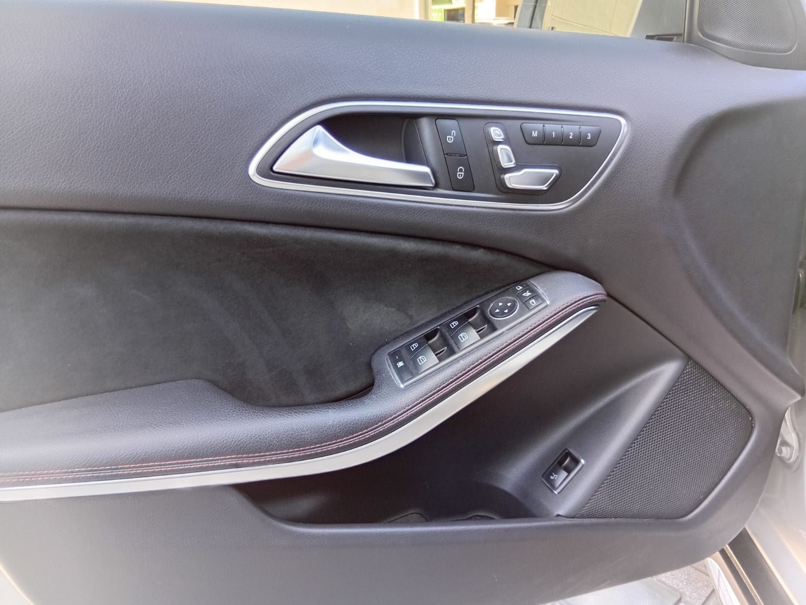 Mercedes-Benz GLA 250 1.6 Gla250 Amg-line 211cv 2019