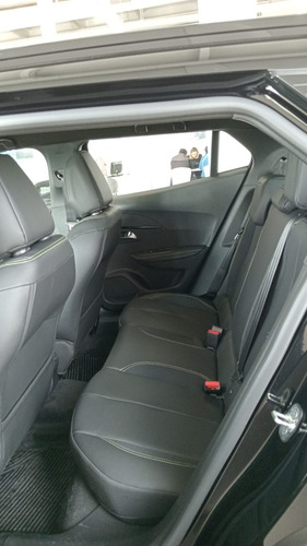 Peugeot 2008 1.0T Gt 2025