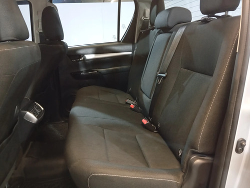 Toyota Hilux 4x4 2.8 Tdi 4x4 Cd Srv L/20 2019