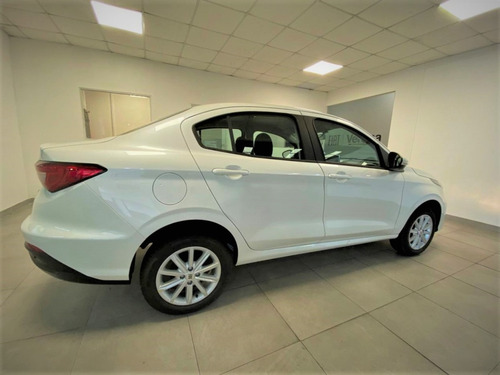 Fiat Cronos Drive CVT 2024