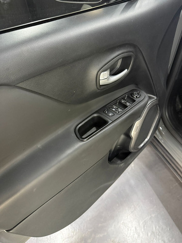 Jeep Renegade 1.3 T 270 4X2 SERIE-S AT6 2025