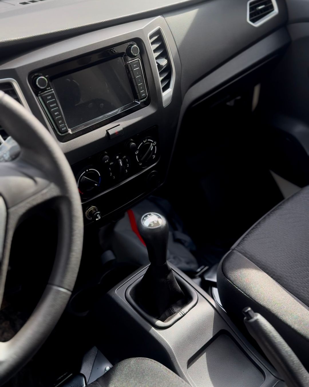 KYC Mamut Cabina Simple 2025