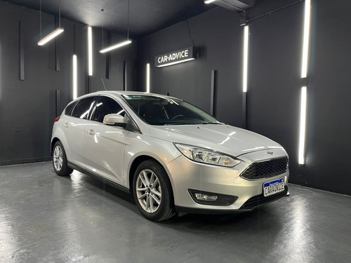 Ford Focus 1.6 S 5P L14 2015