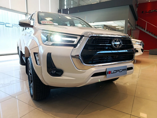 Toyota Hilux Pick-Up 2.8 Cd Srx 204Cv 4X4 At 2025