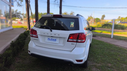 Dodge Journey 2.4 Sxt 170cv Atx6 (techo, Dvd) 2015