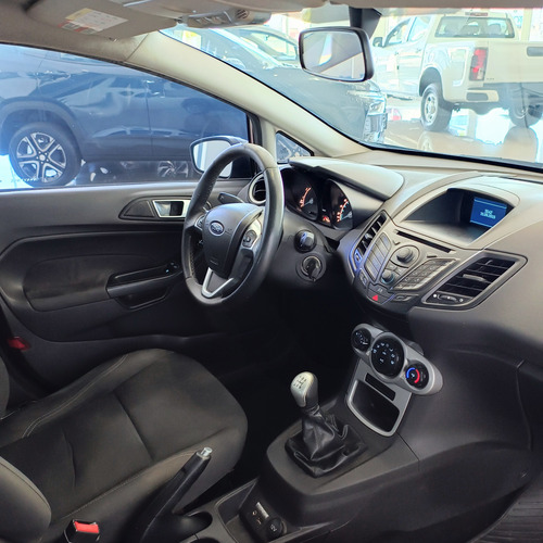 Ford Fiesta 1.6L Se 2014
