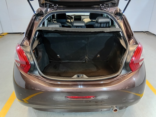 Peugeot 208 1.6 5 P Feline 2019