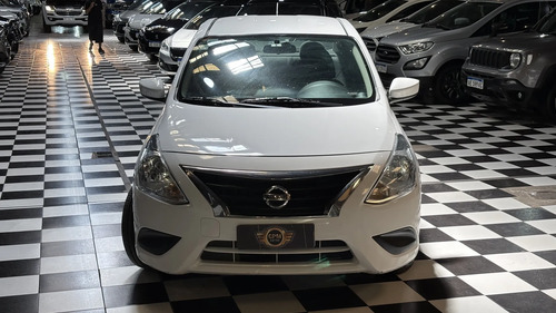 Nissan Versa 1.6 Sense Mt 2016