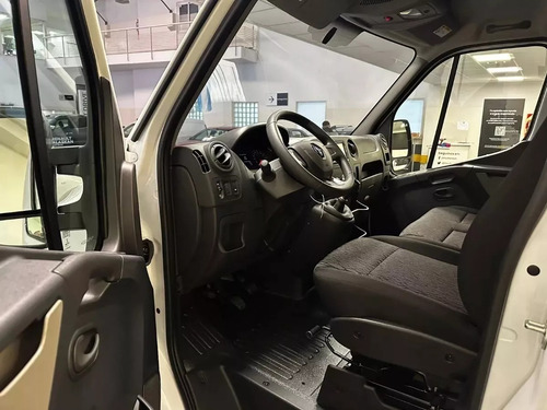 Renault Master 2.3 L1h1 2025