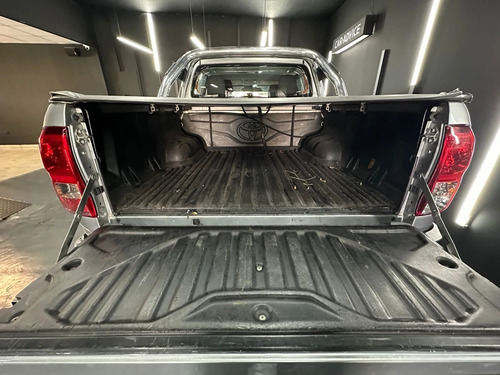 Toyota Hilux 2.8 TDI 4X2 DC SRV L16 2018