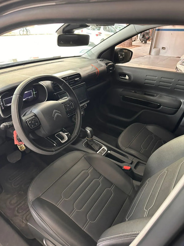 Citroën C4 Cactus 1.6 Noir 165 At6 2024
