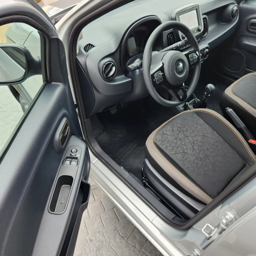 Fiat Mobi 1.0 Trekking 2025