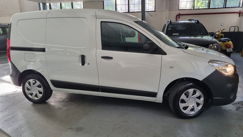 Renault Kangoo Ii Express 1.6 Sce Confort Opc. Gnc 2025