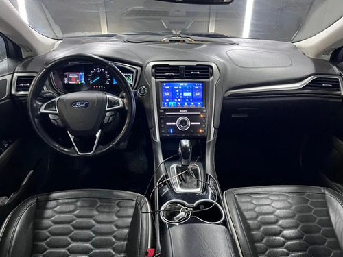 Ford Mondeo 2.0 VIGNALE HIBRIDO L19 2020