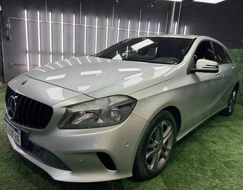 Mercedes-Benz Clase A 1.6 A200 Urban 156cv B.efficiency 2017