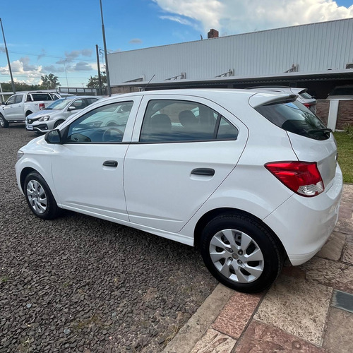 Chevrolet Onix 1.4 Lt Mt 98cv 2015