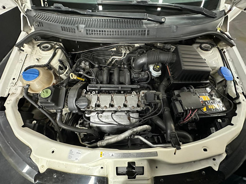 Volkswagen Saveiro 1.6 AA PS SAFETY L13 2015