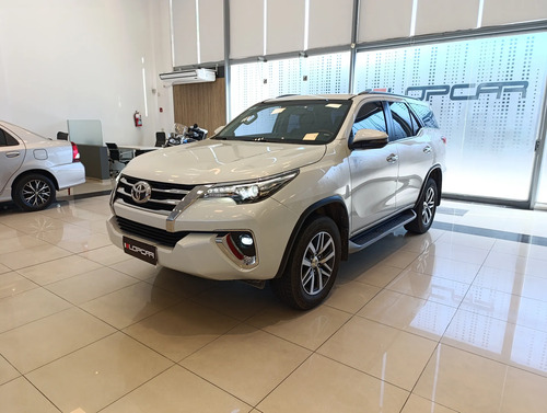 Toyota SW4 2.8 Srx 177cv 4x4 7as 2019