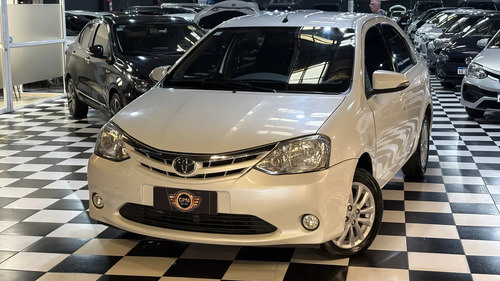 Toyota Etios 1.5 Sedan Xls 2016