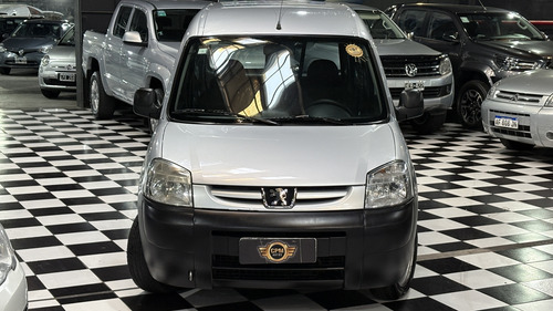 Peugeot Partner 1.6 Hdi Confort 2021