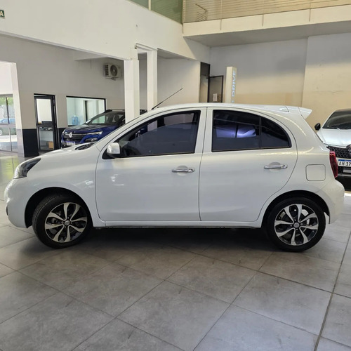 Nissan March 1.6 Advance Media Tech 107cv 2017
