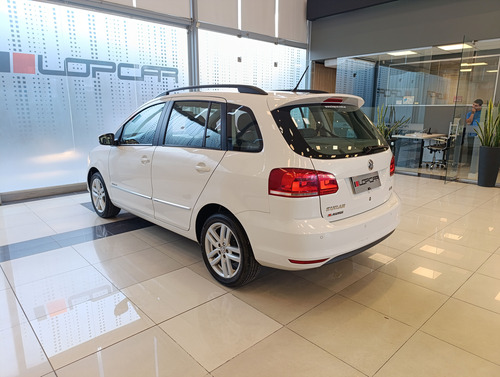 Volkswagen Suran 1.6 Imotion Highline 2015