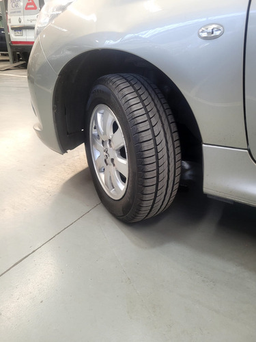 Peugeot 207 1.4 Sedan Hdi Xs 2012