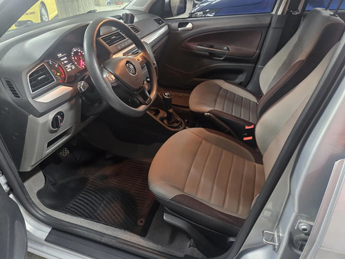 Volkswagen Voyage 1.6 Highline 101cv 2017