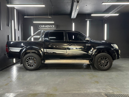 Toyota Hilux 3.0 TDI 4X4 DC LIMITED AT L14 2015