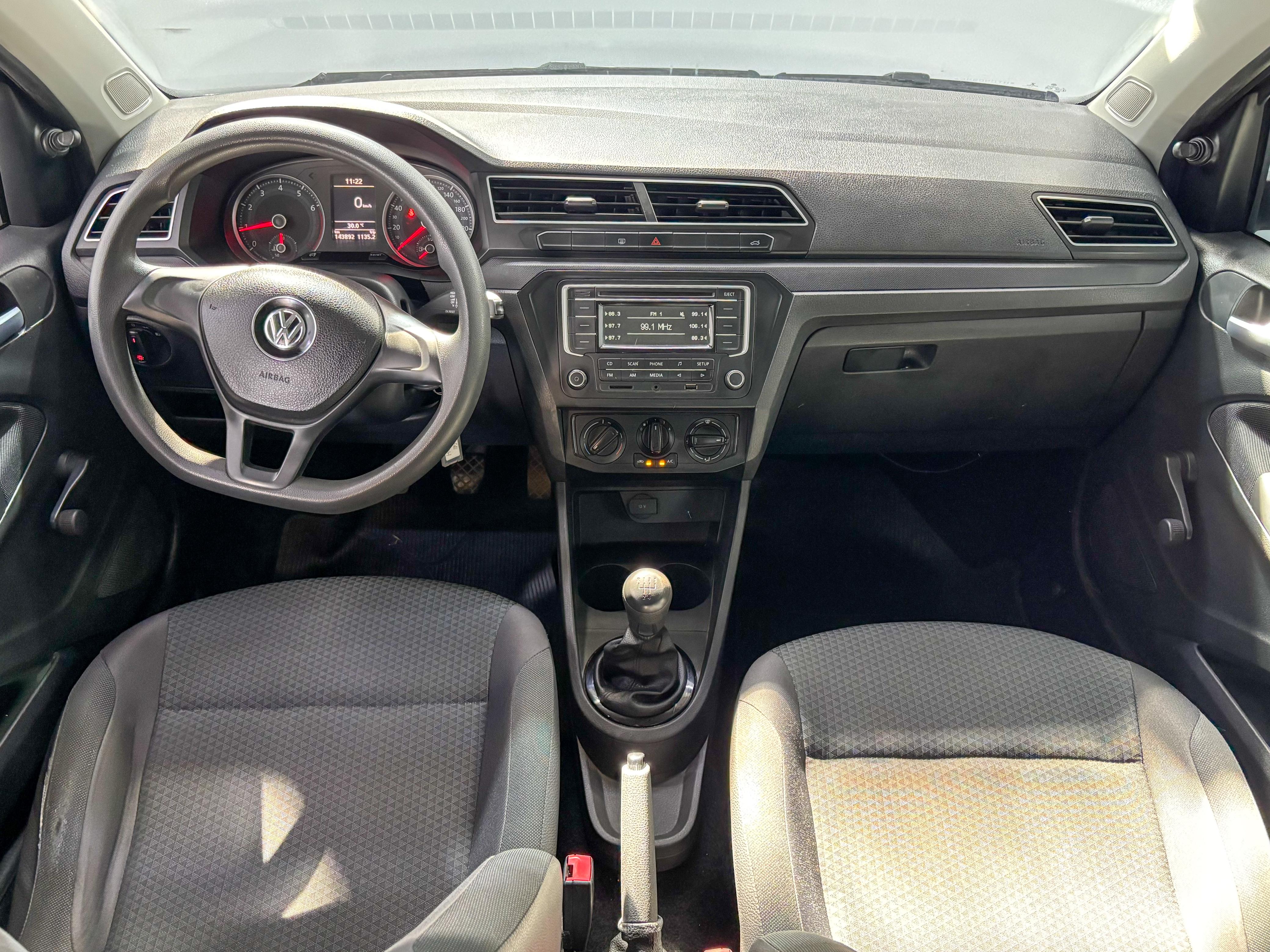 Volkswagen Voyage 1.6 L/17 HIGHLINE 2017