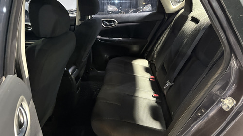 Nissan Sentra 1.8 Advance Pure Drive 2016