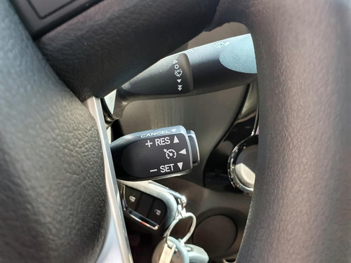 Toyota Hilux 2.8 Cd Srv 177cv 4x2 At 2025