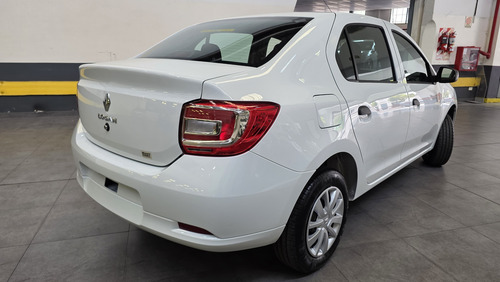 Renault Logan 1.6 16v Life 2025