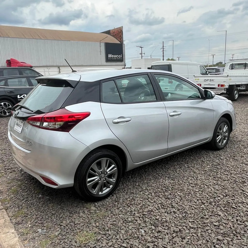 Toyota Yaris 1.5 107cv Xls 2021