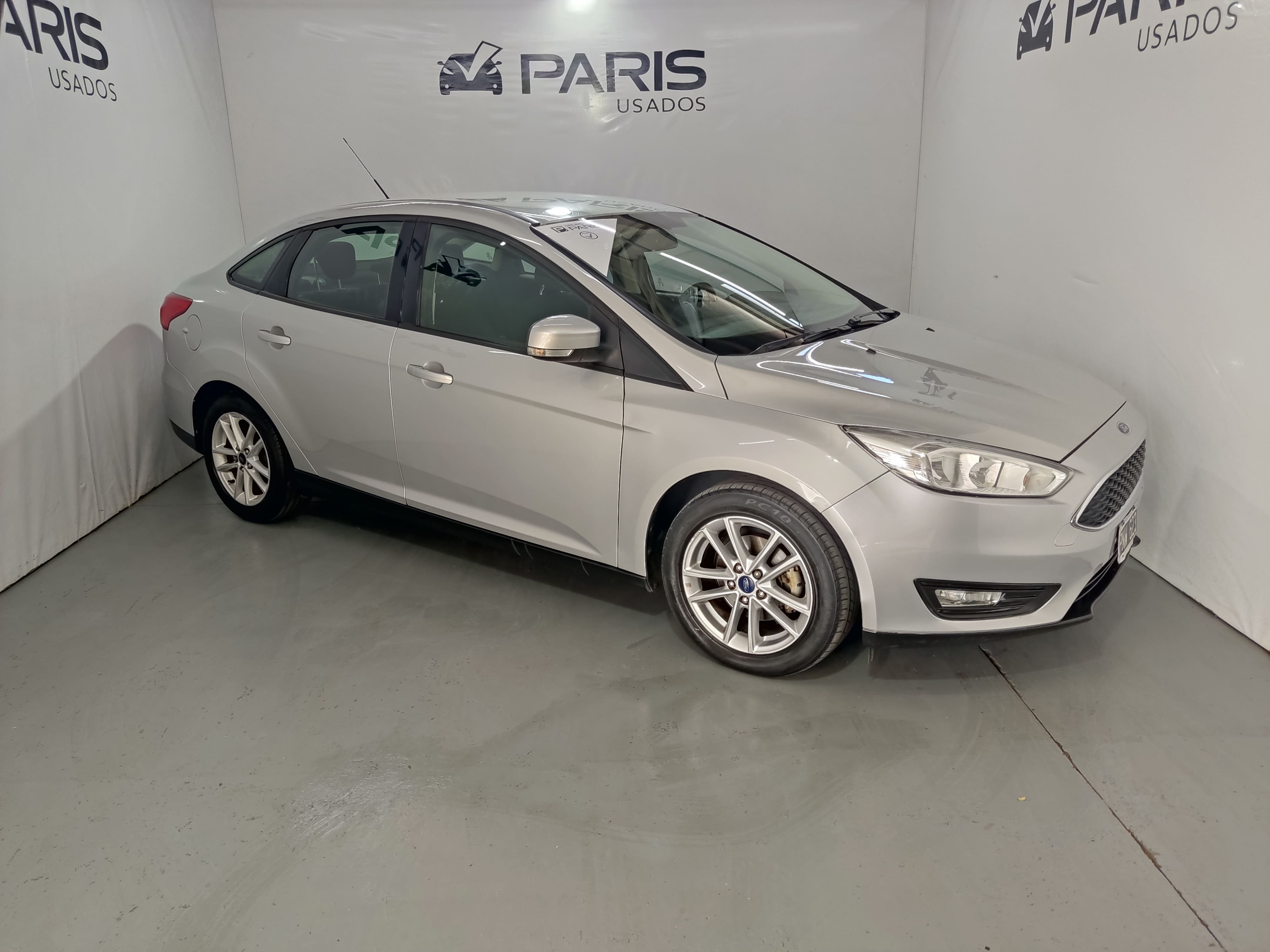 Ford Focus 1.6 MT S 4P 2016