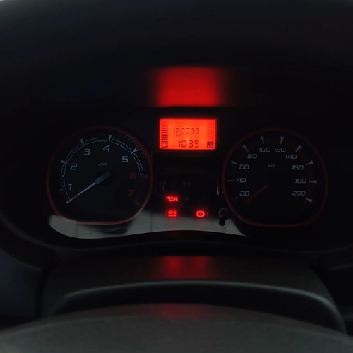 Renault Sandero Stepway 1.6 Confort 105cv 2014