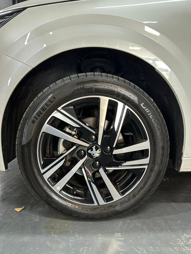 Peugeot 208 1.6 Road Trip 2024