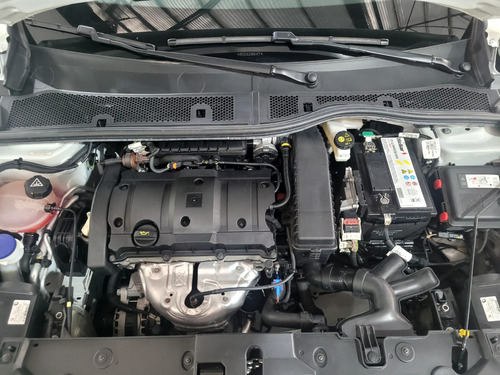 Peugeot 208 1.6 Active Pack 2023