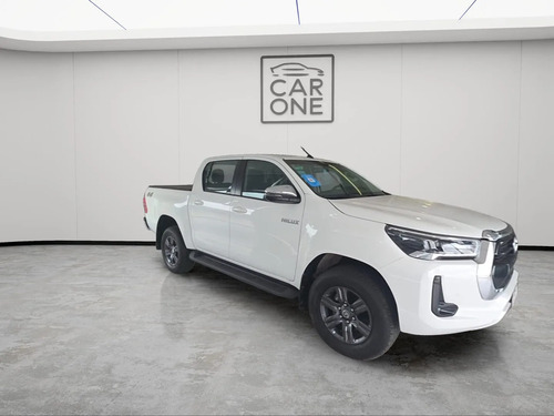 Toyota Hilux 2.8 TDI 4X4 SRV AT6 2023