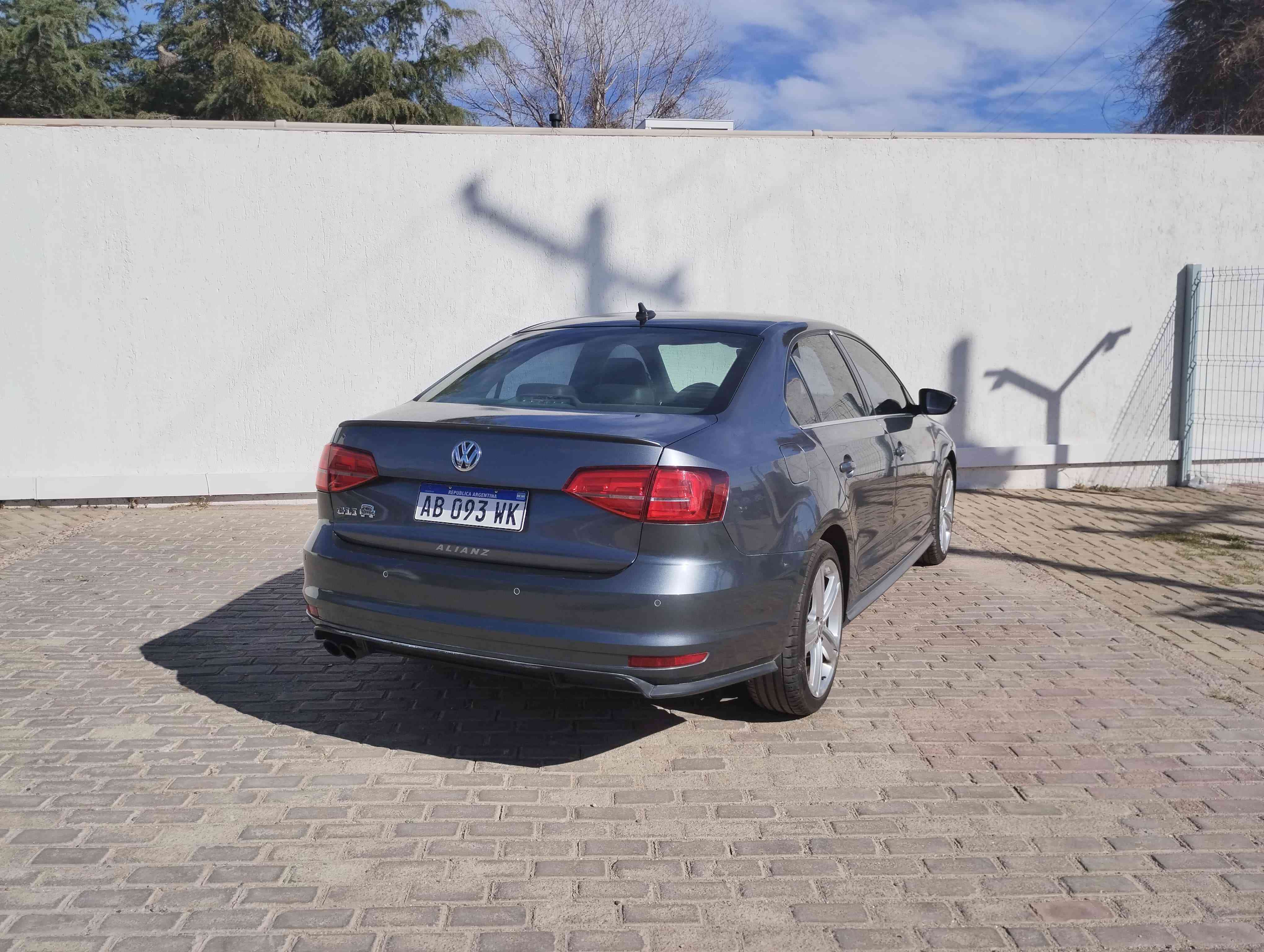 Volkswagen Vento 2.0 T Si Gli L17 2017