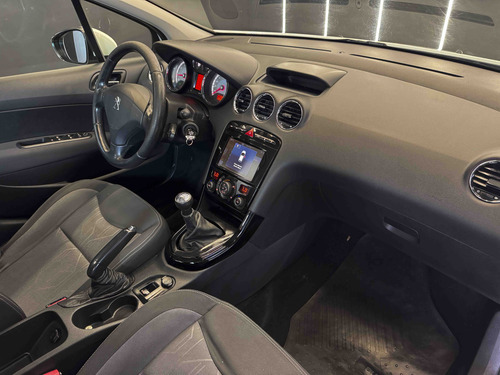 Peugeot 308 1.6 Allure 2017