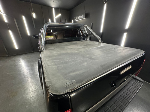 Toyota Hilux 3.0 TDI 4X4 DC LIMITED AT L14 2015