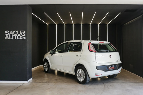 Fiat Punto 1.4 Attractive Pack Top Uconnect 2016