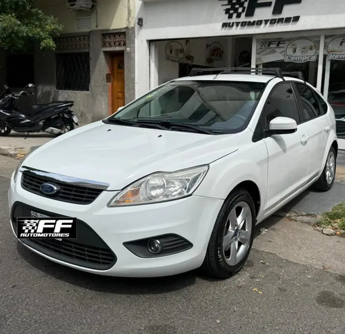 Ford Focus 2 1.6 Trend Sigma 2012