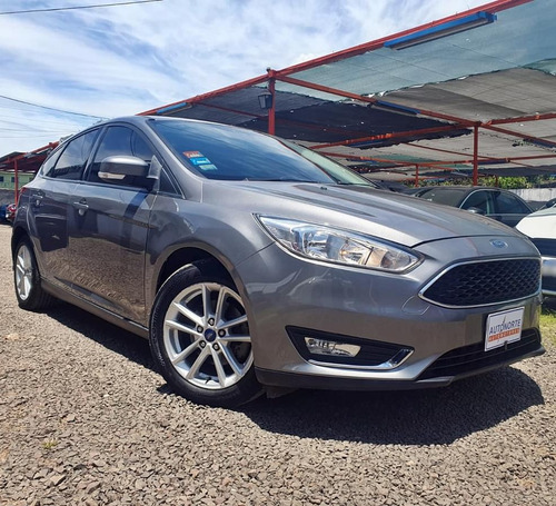 Ford Focus III 2.0 Sedan Se 2016